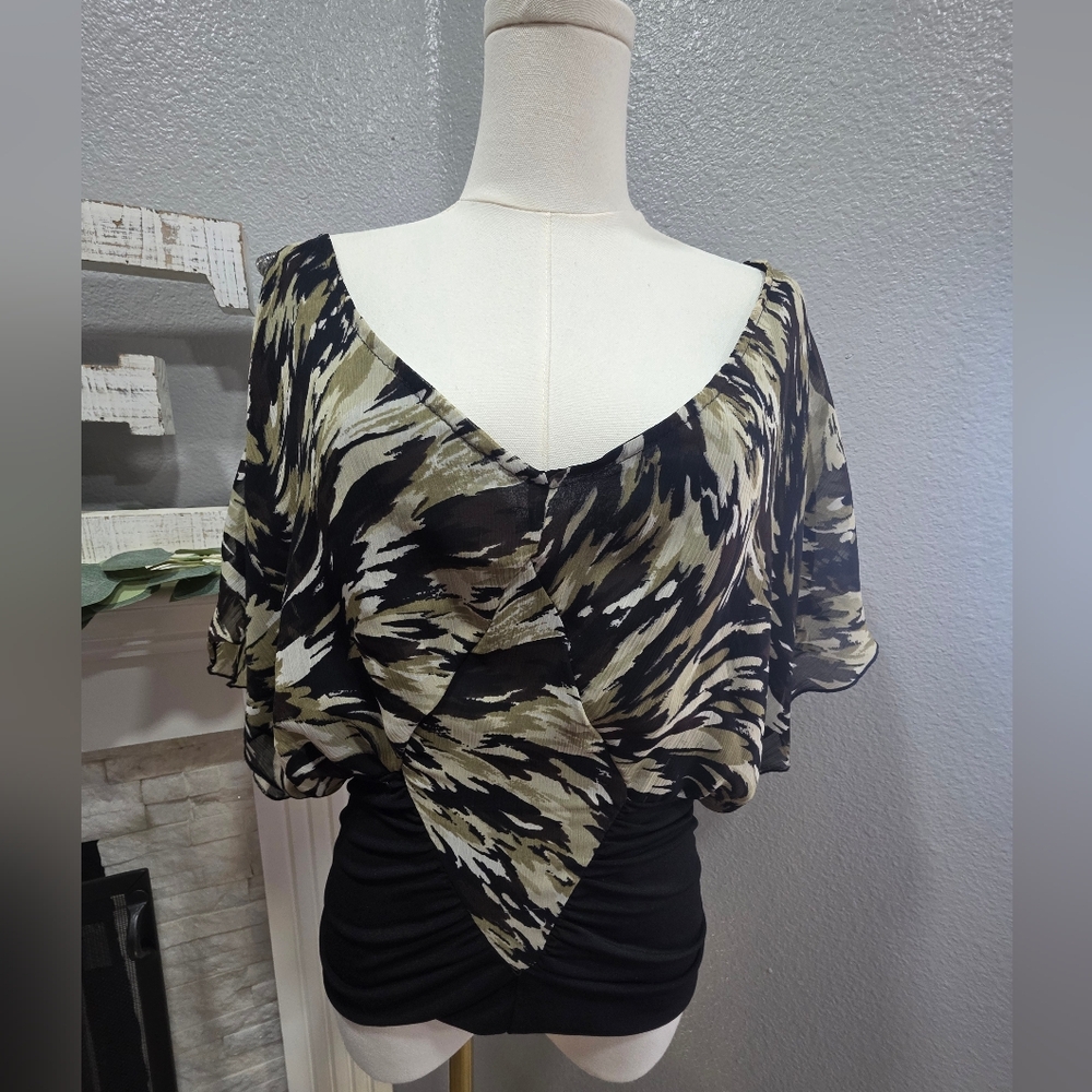 Grass Collection Black and Tan Blouse